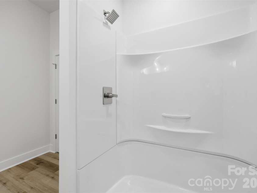 600 Linneys Mountain Road, Taylorsville, NC 28681.  MLS# CAR4363064, YatesRealty ID 22983. 