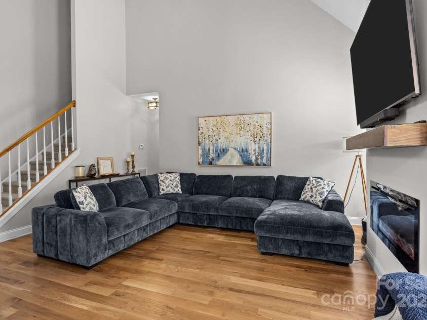 2019 Lynmore Drive, Sherrills Ford, NC 28673.  MLS# CAR4271596, YatesRealty ID 22984. 