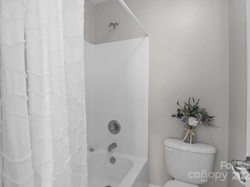 2019 Lynmore Drive, Sherrills Ford, NC 28673.  MLS# CAR4271596, YatesRealty ID 22984. 