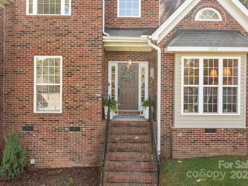 2019 Lynmore Drive, Sherrills Ford, NC 28673.  MLS# CAR4271596, YatesRealty ID 22984. 