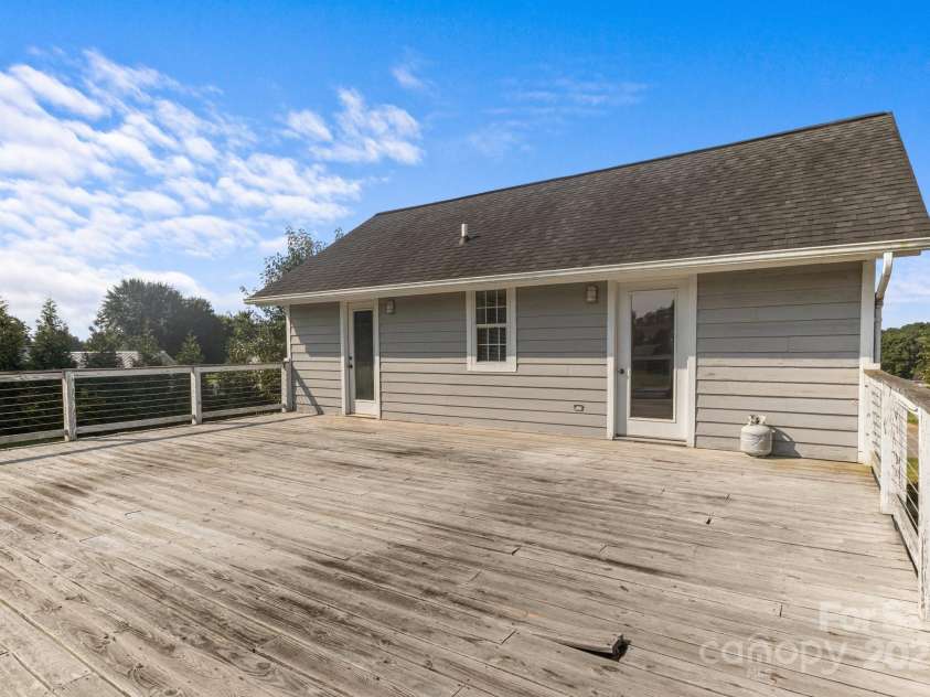 2268 Bay Court, Newton, NC 28658.  MLS# CAR4275237, YatesRealty ID 22986. 