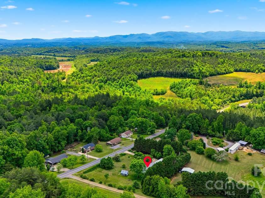1488 Watermill Road, Morganton, NC 28655.  MLS# CAR4379611, YatesRealty ID 22988. 