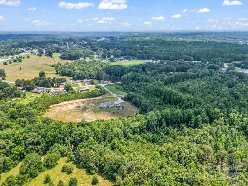 276 Windy Hill Drive, Forest City, NC 28043.  MLS# CAR4275107, YatesRealty ID 22989. 