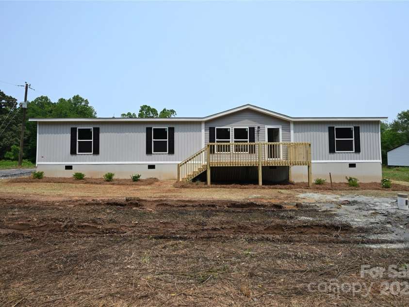 1213 Renno Road, Clinton, SC 29235.  MLS# CAR4257962, YatesRealty ID 2299. 