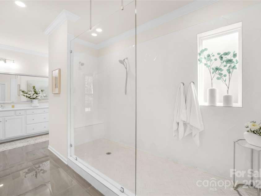 12632 Dunloe Wood Drive, Huntersville, NC 28078.  MLS# CAR4331517, YatesRealty ID 2299. 