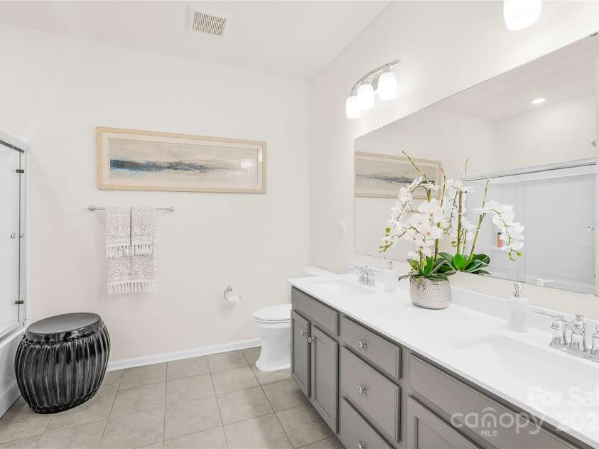 12632 Dunloe Wood Drive, Huntersville, NC 28078.  MLS# CAR4331517, YatesRealty ID 2299. 