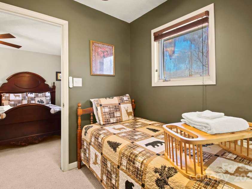 190 Briarcliff Road, Blowing Rock, NC 28605.  MLS# CAR4234277, YatesRealty ID 2299. Upstairs Loft #2- Connected to Bedroom
