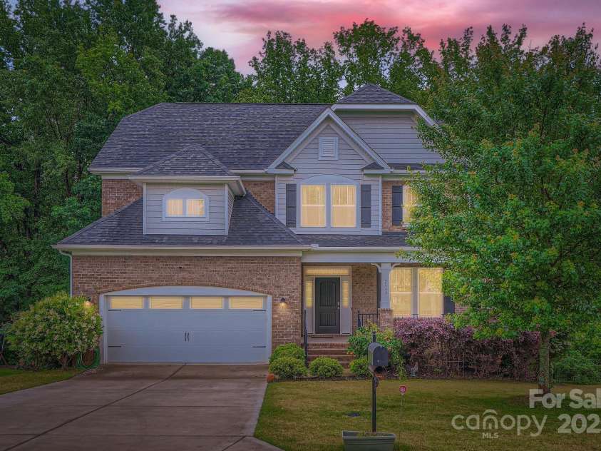 2864 Park Ridge Boulevard, Rock Hill, SC 29732.  MLS# CAR4220090, YatesRealty ID 22991. 