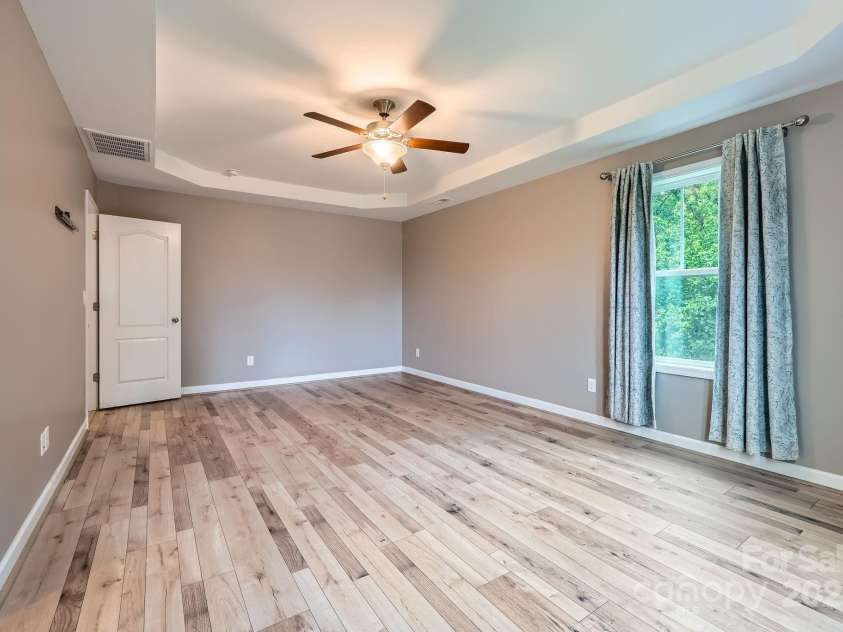 2864 Park Ridge Boulevard, Rock Hill, SC 29732.  MLS# CAR4220090, YatesRealty ID 22991. 