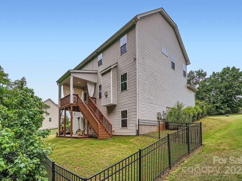 2864 Park Ridge Boulevard, Rock Hill, SC 29732.  MLS# CAR4220090, YatesRealty ID 22991. 