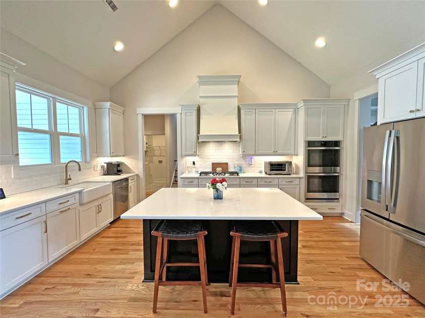 4282 Brandy Creek Court, Clover, SC 29710.  MLS# CAR4270337, YatesRealty ID 22993. 