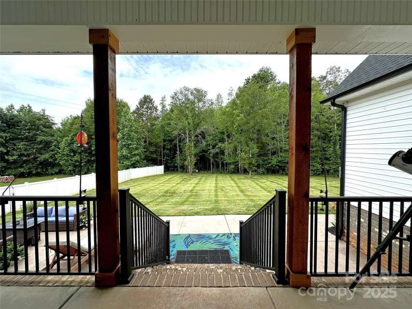 4282 Brandy Creek Court, Clover, SC 29710.  MLS# CAR4270337, YatesRealty ID 22993. 