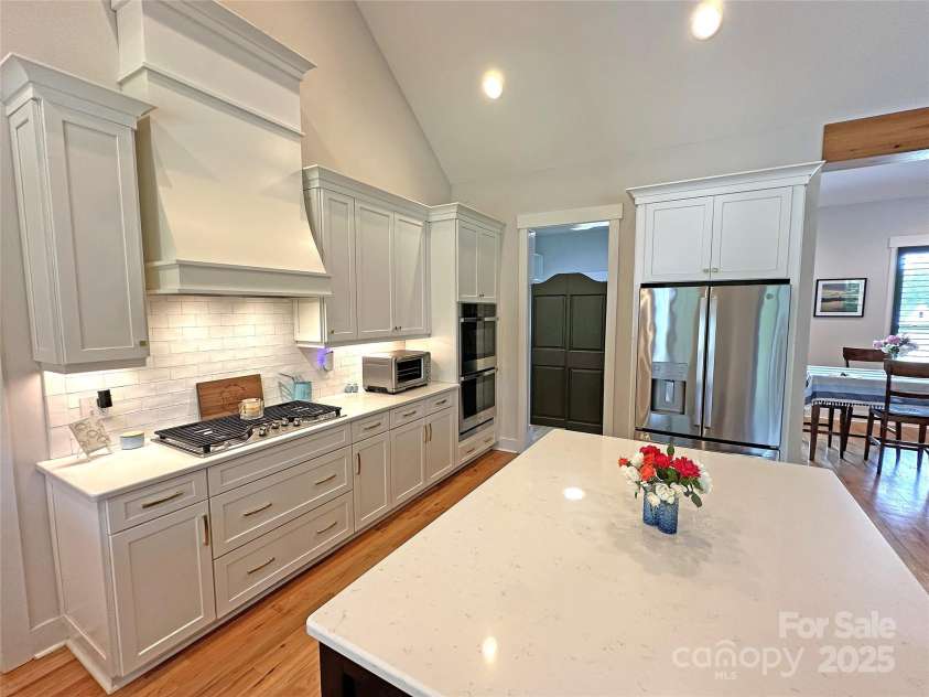 4282 Brandy Creek Court, Clover, SC 29710.  MLS# CAR4270337, YatesRealty ID 22993. 