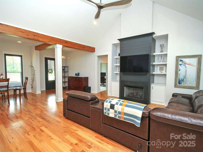 4282 Brandy Creek Court, Clover, SC 29710.  MLS# CAR4270337, YatesRealty ID 22993. 