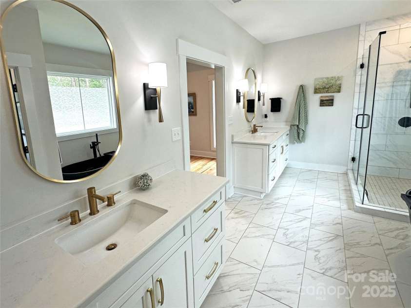 4282 Brandy Creek Court, Clover, SC 29710.  MLS# CAR4270337, YatesRealty ID 22993. 