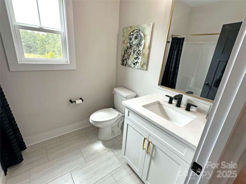 4282 Brandy Creek Court, Clover, SC 29710.  MLS# CAR4270337, YatesRealty ID 22993. 