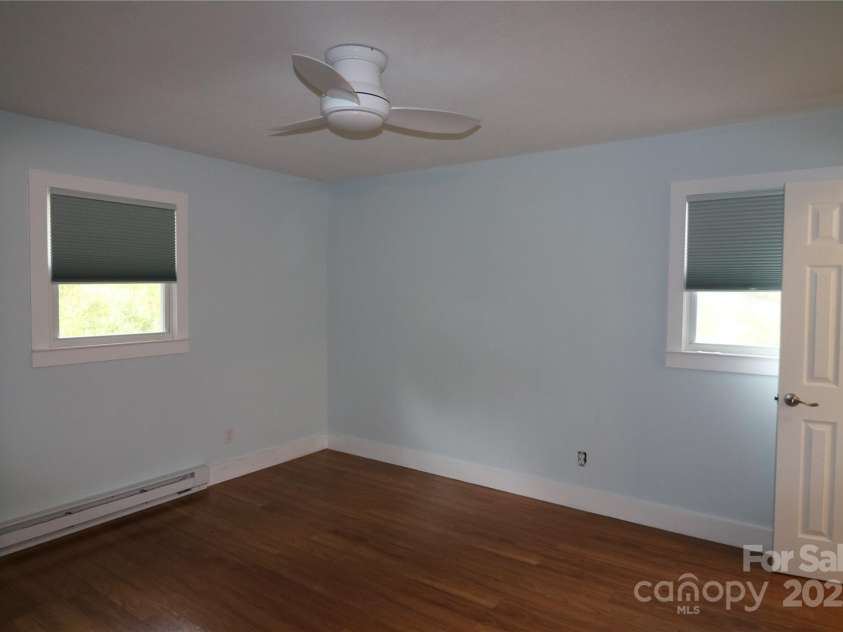 9 Oakland Street, Weaverville, NC 28787.  MLS# CAR4271854, YatesRealty ID 22995. 