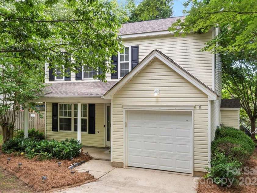 1410 Swaying Branch Lane, Clover, SC 29710.  MLS# CAR4261204, YatesRealty ID 22996. 