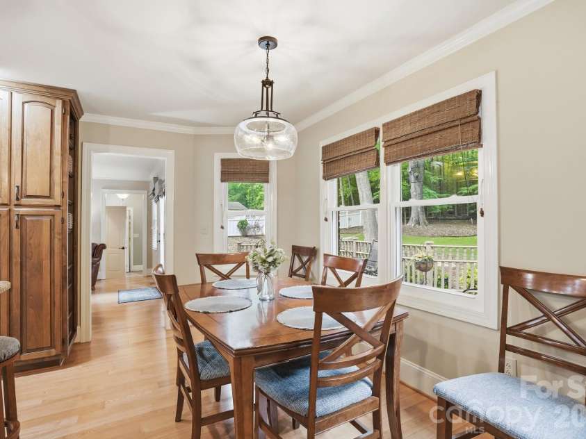 405 Hillcrest Drive, Harrisburg, NC 28075.  MLS# CAR4380571, YatesRealty ID 22996. 