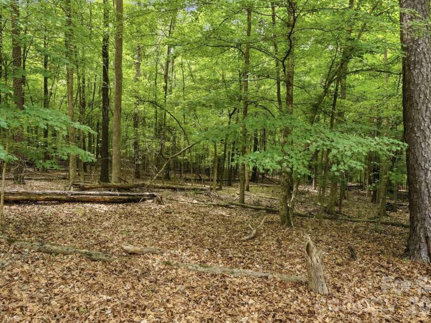 405 Hillcrest Drive, Harrisburg, NC 28075.  MLS# CAR4380571, YatesRealty ID 22996. 