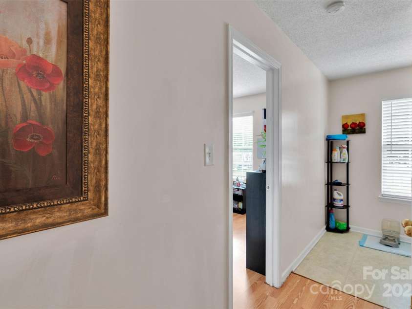 15248 Pangborn Place, Charlotte, NC 28278.  MLS# CAR4271288, YatesRealty ID 22998. 