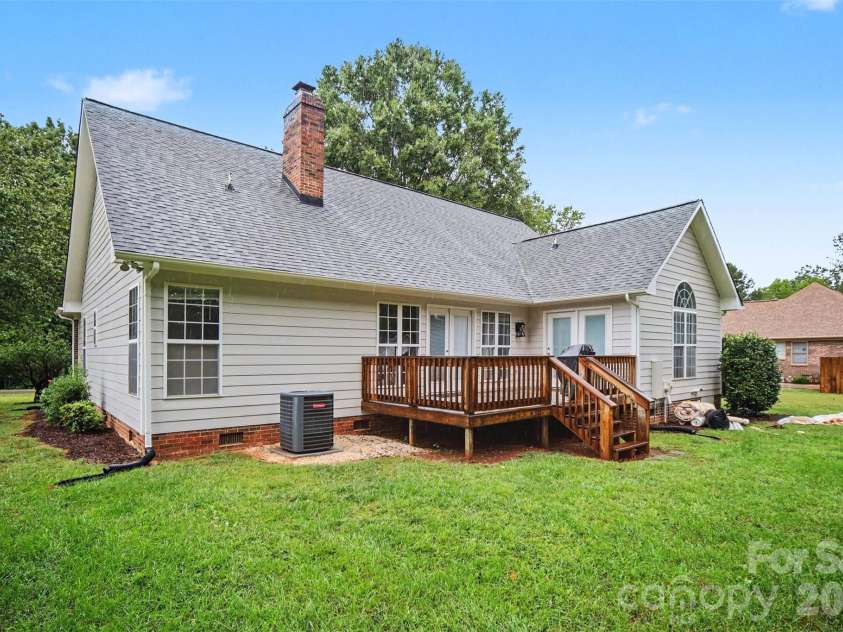 119 Stumpy Creek Road, Mooresville, NC 28117.  MLS# CAR4428106, YatesRealty ID 22999. 