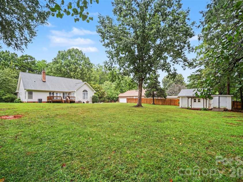 119 Stumpy Creek Road, Mooresville, NC 28117.  MLS# CAR4428106, YatesRealty ID 22999. 