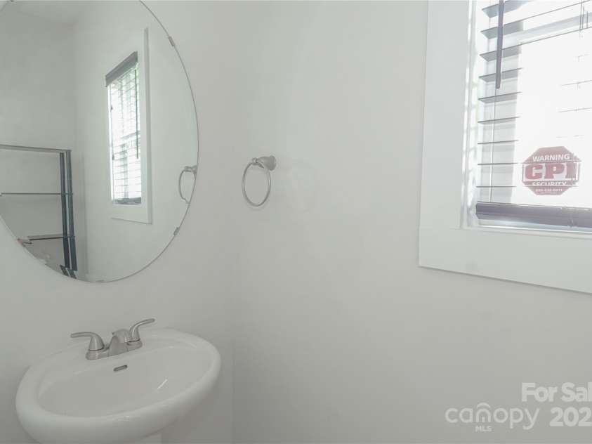2908 Burgess Drive, Charlotte, NC 28208.  MLS# CAR4257726, YatesRealty ID 22999. Half Bath