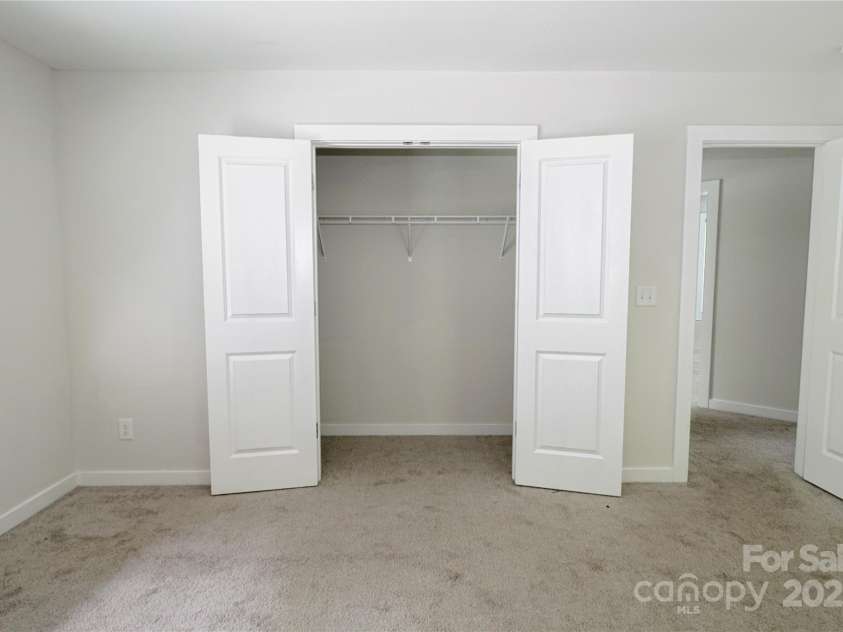 2908 Burgess Drive, Charlotte, NC 28208.  MLS# CAR4257726, YatesRealty ID 22999. Master Bdrm