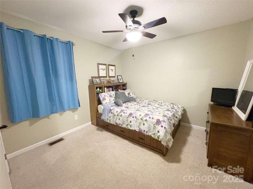 1515 Cambridge Heights Place, Concord, NC 28027.  MLS# CAR4292466, YatesRealty ID 230. 