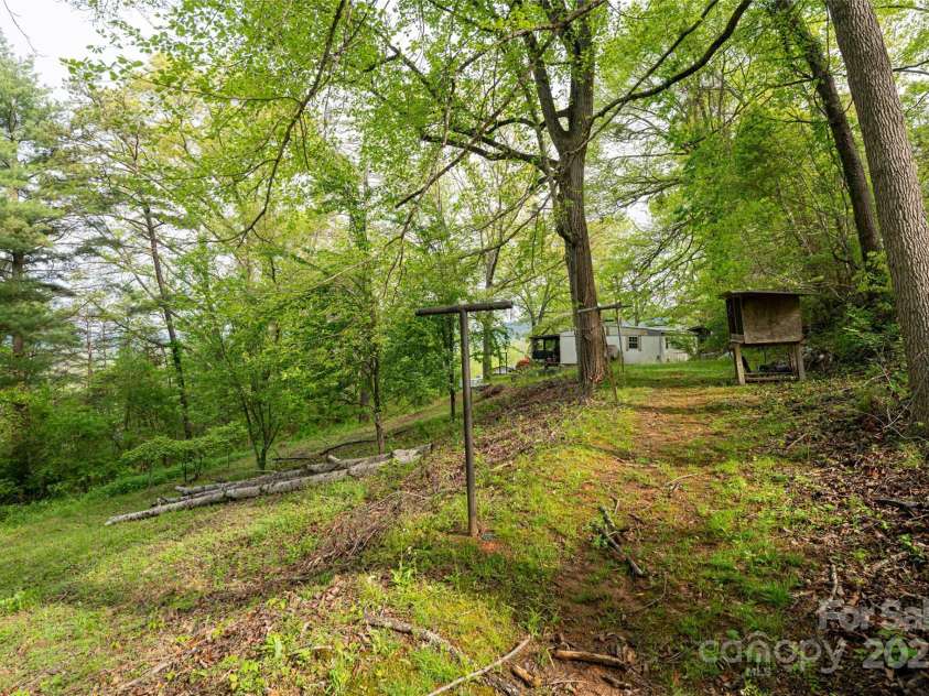 25 Coal Creek Lane, Weaverville, NC 28787.  MLS# CAR4251117, YatesRealty ID 230. 
