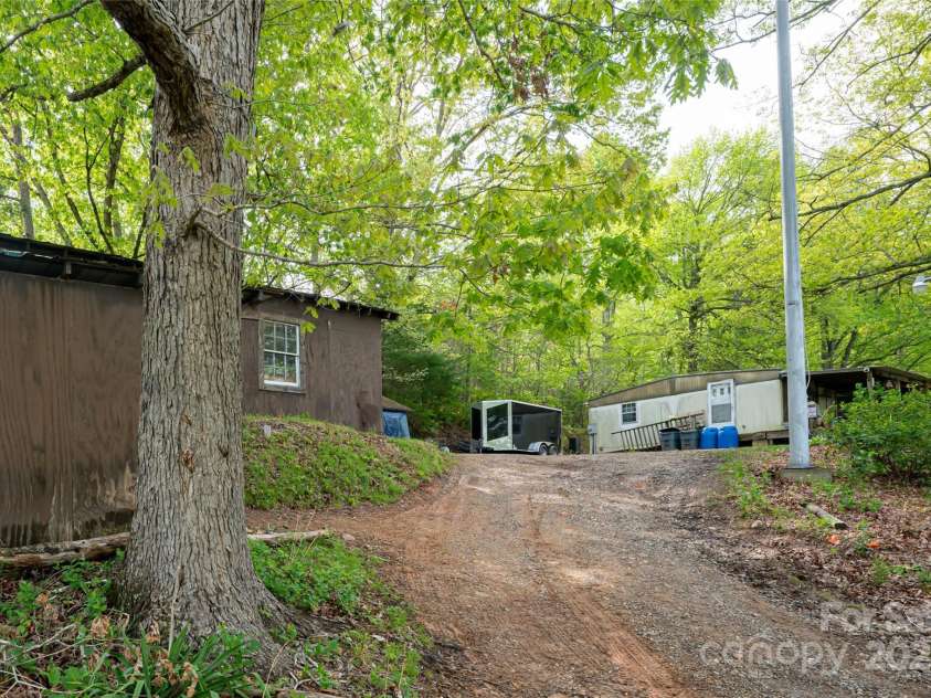 25 Coal Creek Lane, Weaverville, NC 28787.  MLS# CAR4251117, YatesRealty ID 230. 