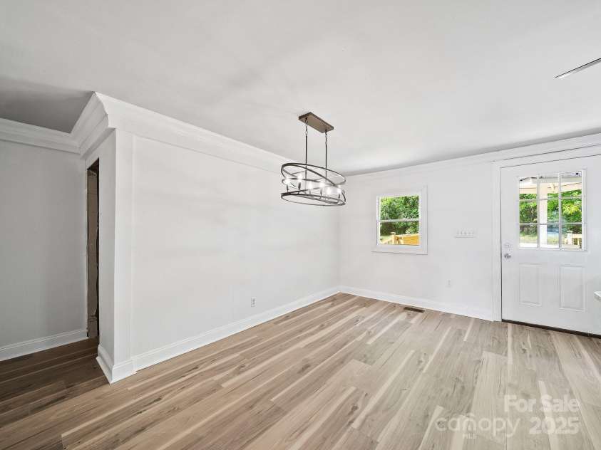 308 Miller Street, Jefferson, SC 29718.  MLS# CAR4244661, YatesRealty ID 2300. 