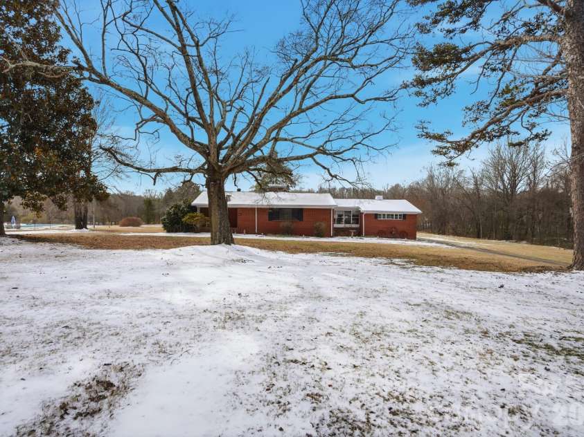 7511 Old Mocksville Road, Salisbury, NC 28144.  MLS# CAR4342046, YatesRealty ID 2300. Set back from the road