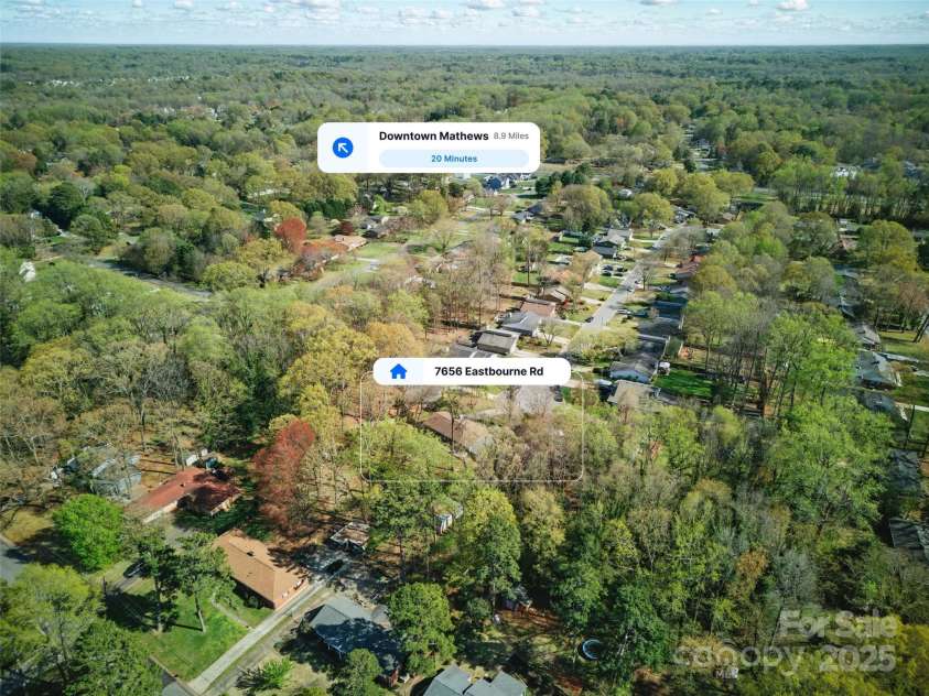 7656 Eastbourne Road, Charlotte, NC 28227.  MLS# CAR4238426, YatesRealty ID 23000. Distance to Matthews