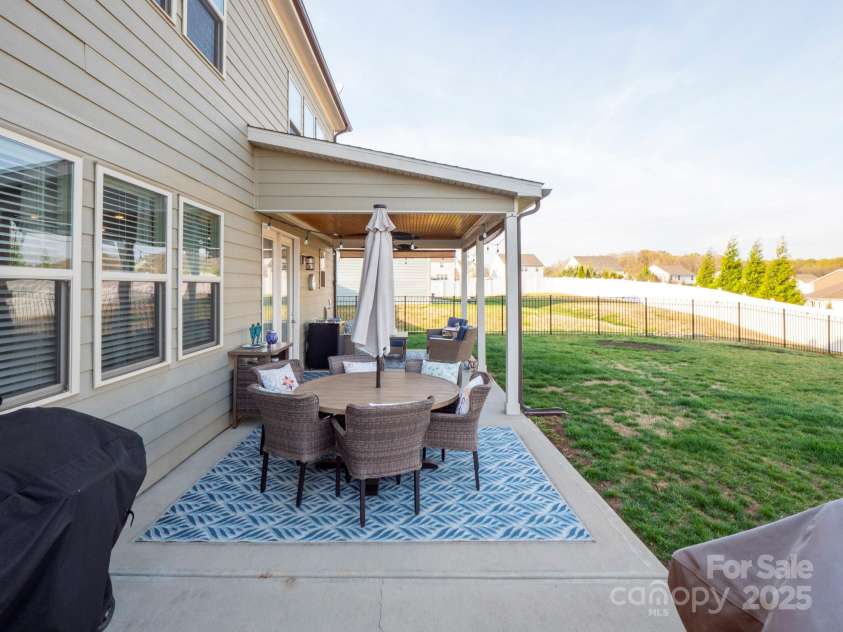 1501 Allegheny Way, Waxhaw, NC 28173.  MLS# CAR4238319, YatesRealty ID 23001. 