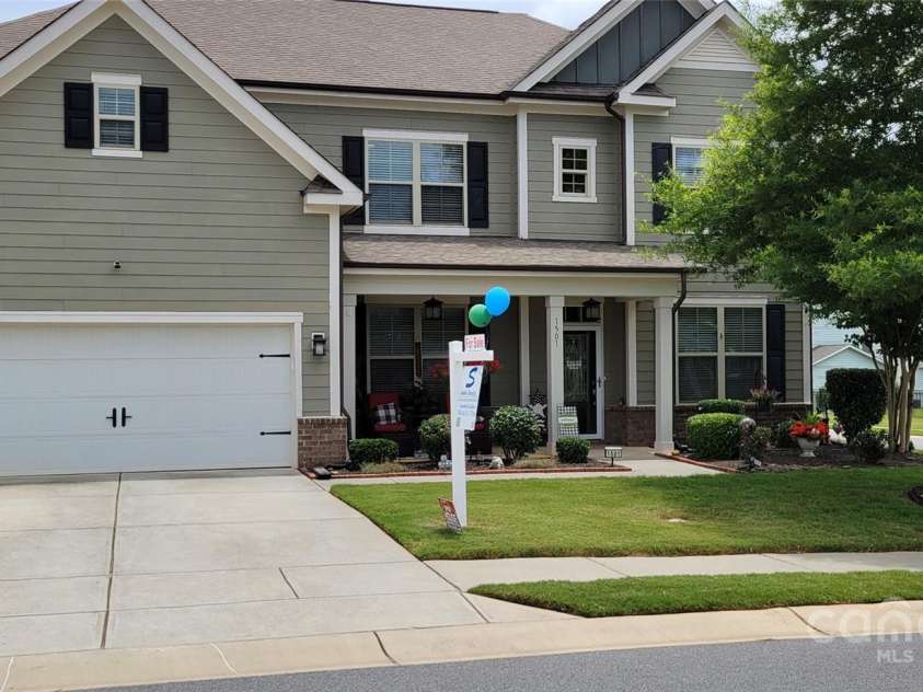 1501 Allegheny Way, Waxhaw, NC 28173.  MLS# CAR4238319, YatesRealty ID 23001. 