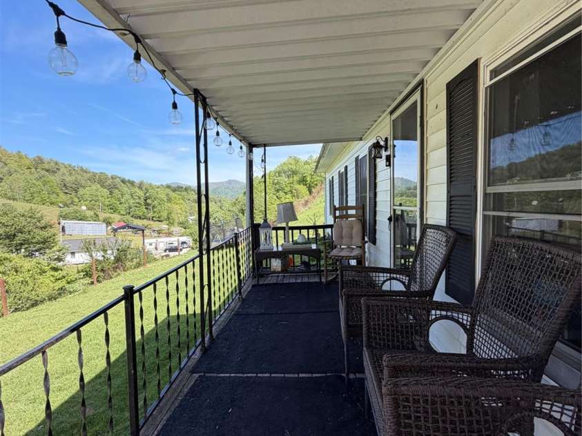 1663 Bailey Branch Road, Burnsville, NC 28714.  MLS# CAR4375451, YatesRealty ID 23003. 