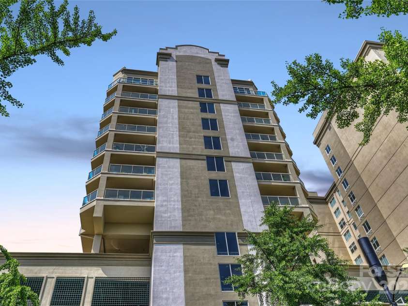 520 Martin Luther King Jr Boulevard, Charlotte, NC 28202.  MLS# CAR4260279, YatesRealty ID 23004. 