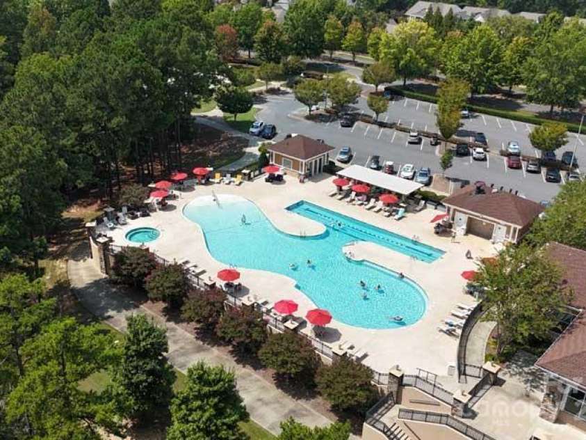 2221 Hartwell Lane, Fort Mill, SC 29707.  MLS# CAR4203000, YatesRealty ID 23005. 