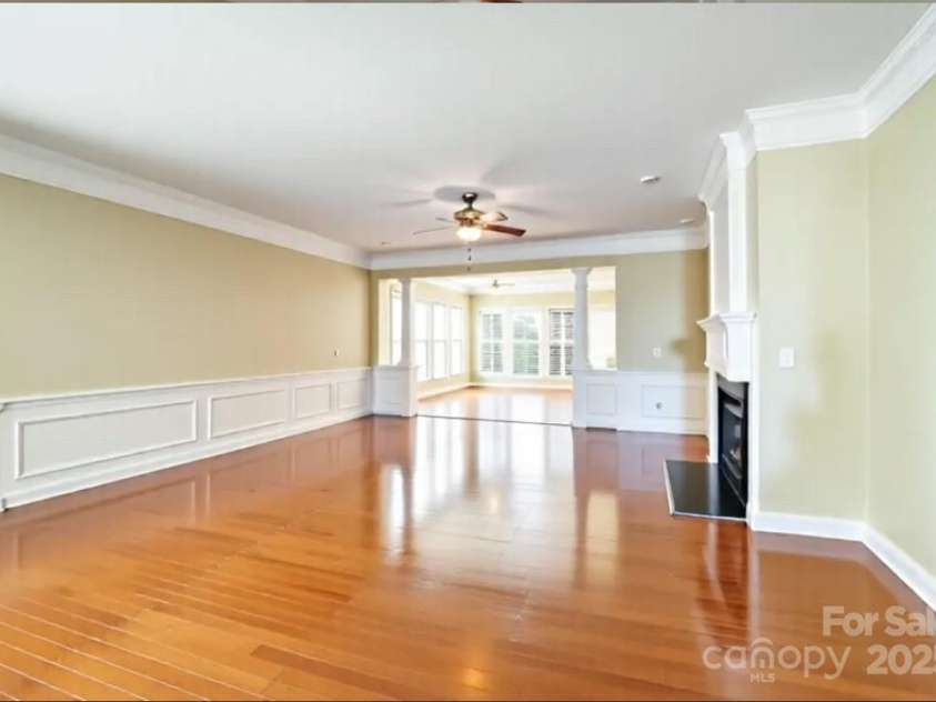 2221 Hartwell Lane, Fort Mill, SC 29707.  MLS# CAR4203000, YatesRealty ID 23005. 