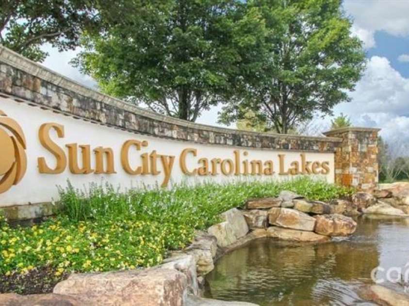 2221 Hartwell Lane, Fort Mill, SC 29707.  MLS# CAR4298530, YatesRealty ID 23005. 