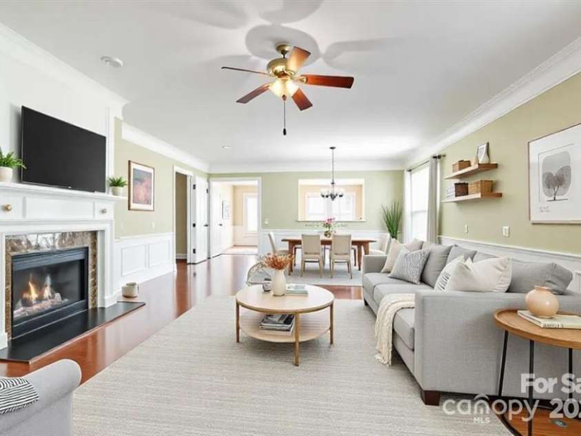 2221 Hartwell Lane, Fort Mill, SC 29707.  MLS# CAR4298530, YatesRealty ID 23005. 