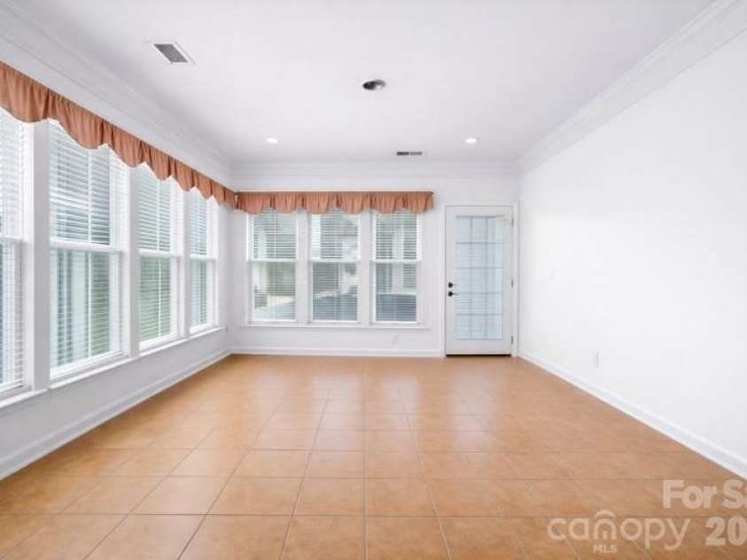 2221 Hartwell Lane, Fort Mill, SC 29707.  MLS# CAR4298530, YatesRealty ID 23005. 