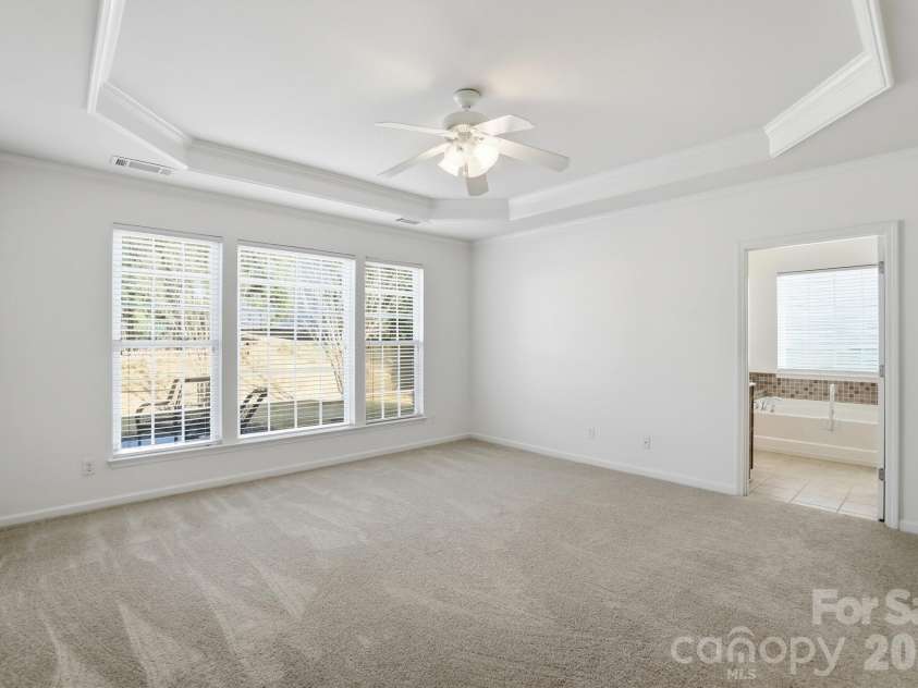 2221 Hartwell Lane, Fort Mill, SC 29707.  MLS# CAR4298530, YatesRealty ID 23005. 