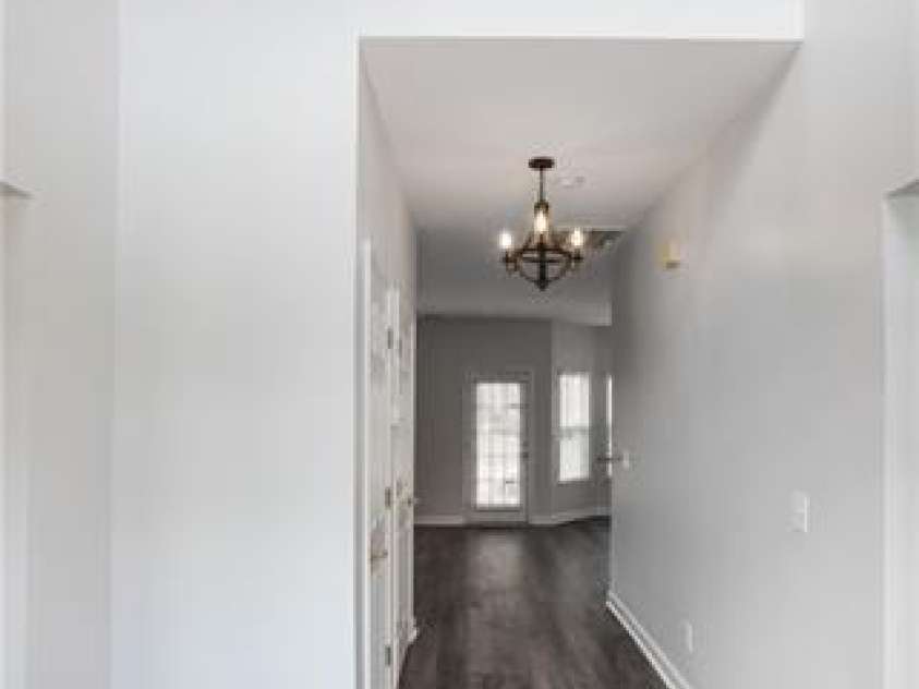 815 Knightsbridge Road, Fort Mill, SC 29708.  MLS# CAR4382869, YatesRealty ID 23005. 