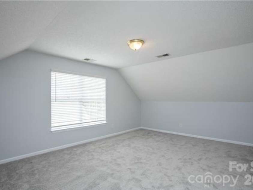 815 Knightsbridge Road, Fort Mill, SC 29708.  MLS# CAR4382869, YatesRealty ID 23005. 