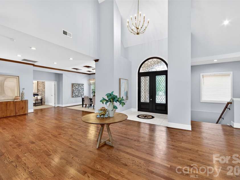 4511 Howey Farms Drive, Waxhaw, NC 28173.  MLS# CAR4379363, YatesRealty ID 23006. 