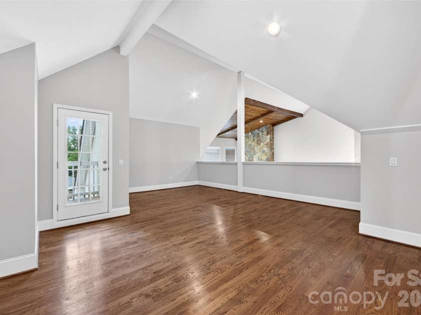 4511 Howey Farms Drive, Waxhaw, NC 28173.  MLS# CAR4379363, YatesRealty ID 23006. 