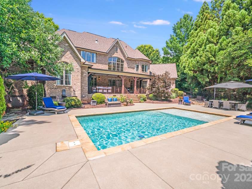 600 Beauhaven Lane, Waxhaw, NC 28173.  MLS# CAR4274733, YatesRealty ID 23007. 